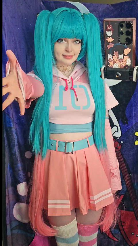 Hatsune Miku [Vocaloid] (Astro_bunnies)
